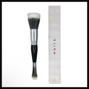 Mally Dual-Ended Face and Eye Makeup Brush New in Box